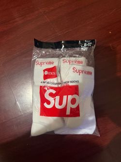 Supreme socks