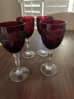 4 Red Luminarc Cristal D’Arques Durand Wine Glasses 