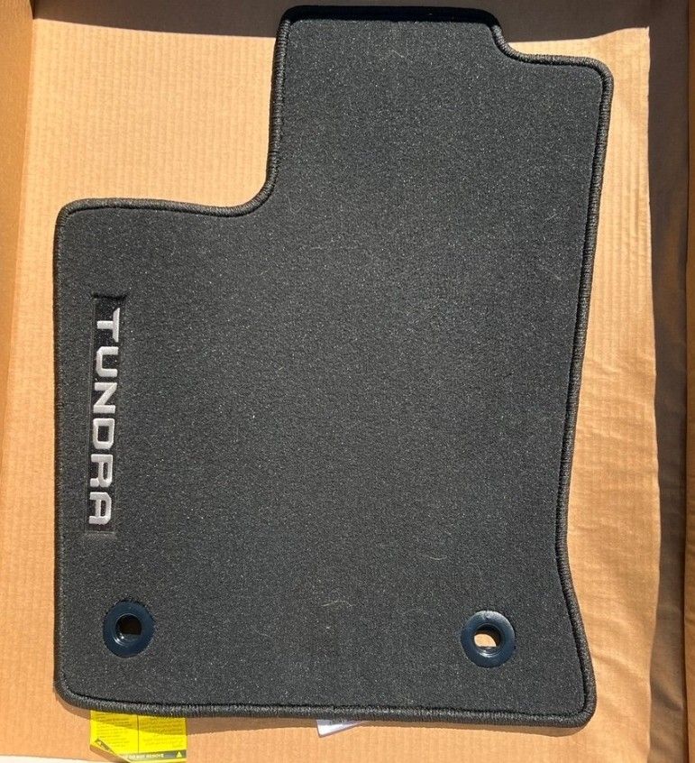 Front Floor Mats TOYOTA TUNDRA 2022-2025