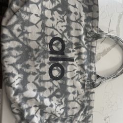 Alo  Bag 