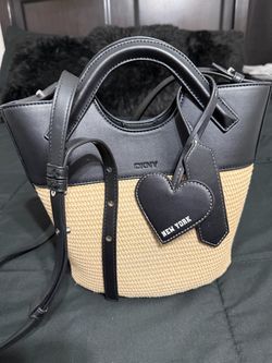 DKNY