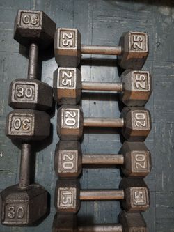 Cast Iron Hex Dumbbell Set 15–30 lbs