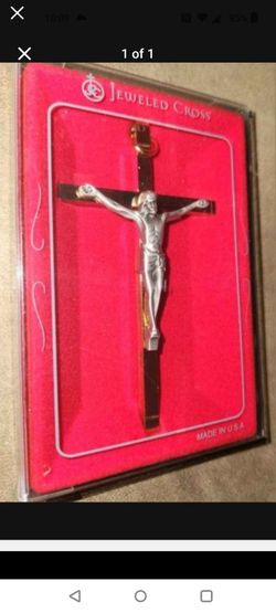 Jewelled cross
