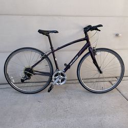 Bicycle,  Specialized Hybrid Road Bike / Mountain Bike , 27 Speed 