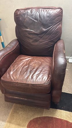 Free to pickup- Manual leather recliner
