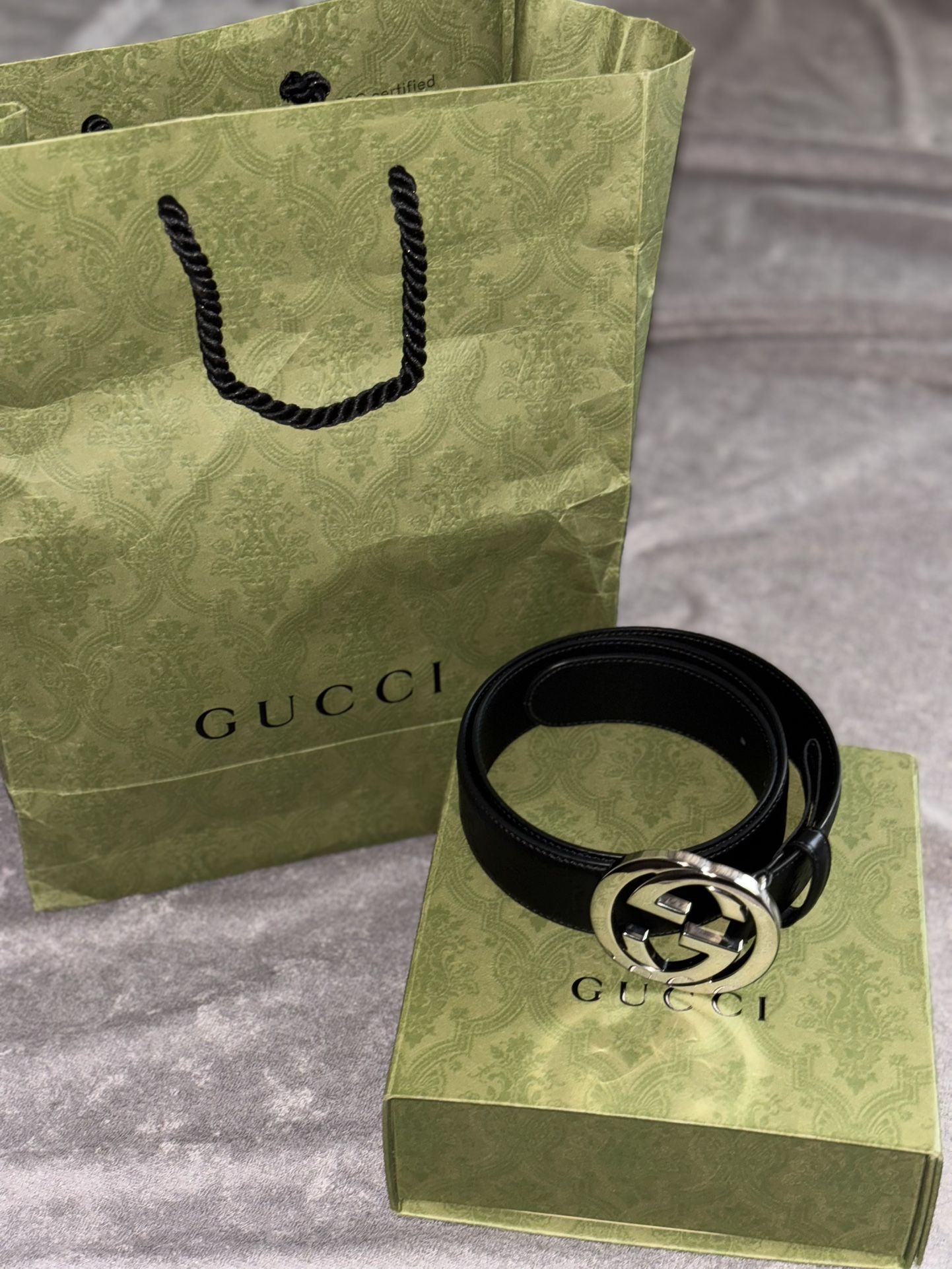Black Leather Gucci Belt