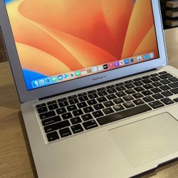 Apple MacBook Air 13” i5/4GB/266GB SSD $180 
