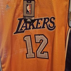 dwight howard lakers jersey size xxxl