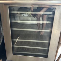 Jenn Air Wine Beverage Refrigerator