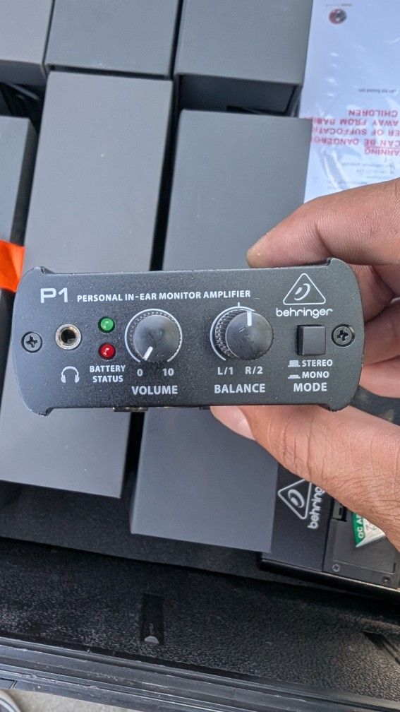 Behringer P1 personal in-ear monitor amplifier