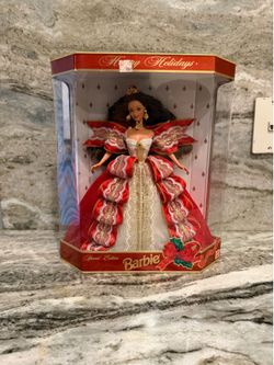 Barbie Happy Holidays 1997 Special Edition Fashion Doll Christmas