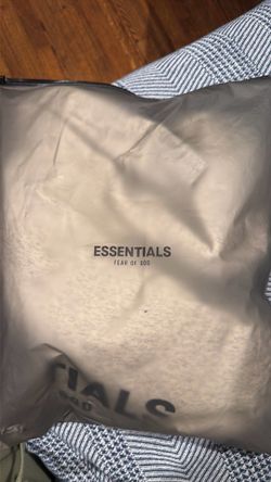 Essentials fear of god hoodie med