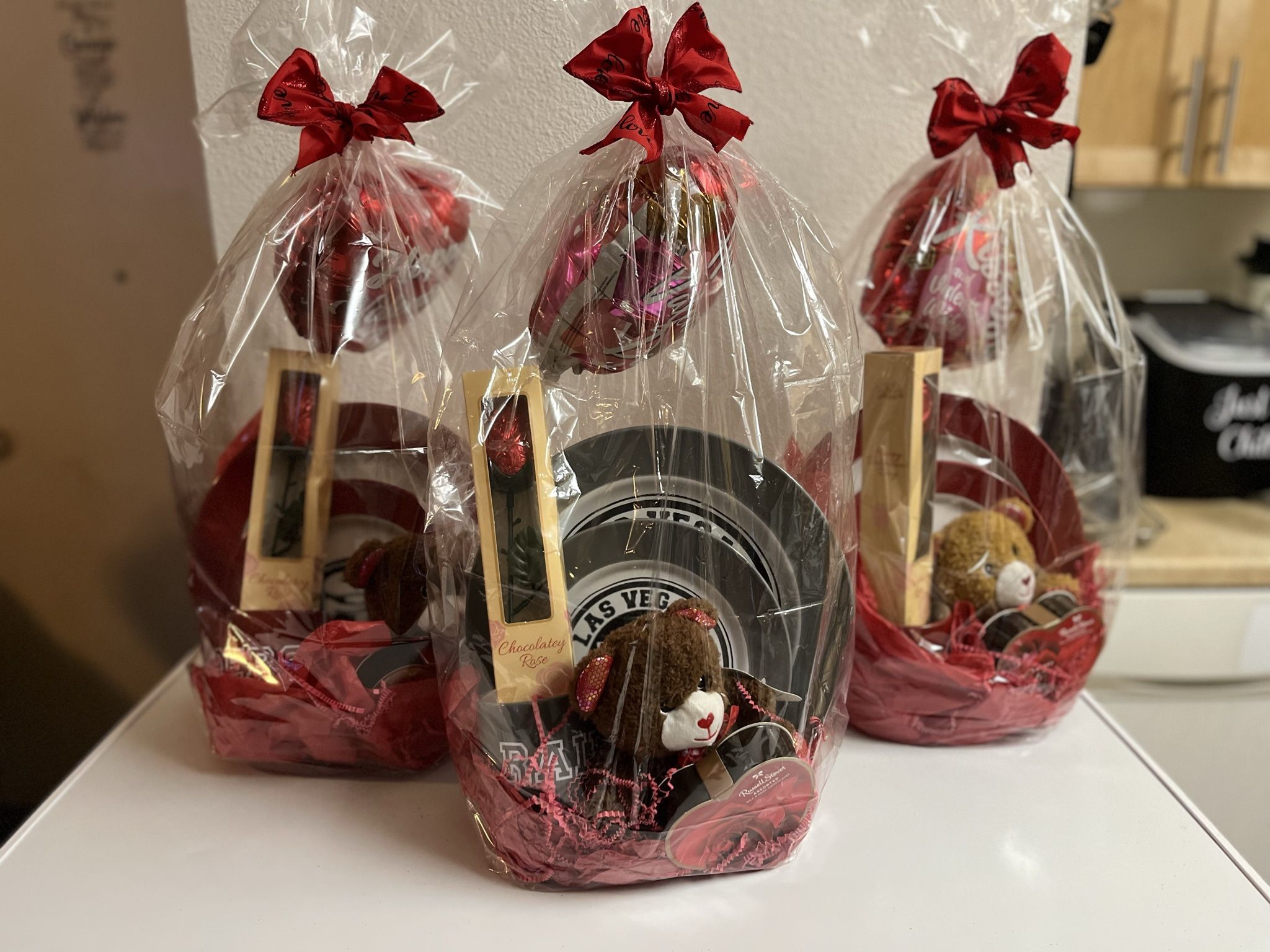 Valentines Gift Basket Sets NFL Logo Of 49ers , Raiders , And Rams