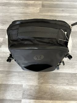Lululemon Backpack New Crew Black New With Tags 22L for Sale in Johnston, IA - OfferUp Lululemon Backpack New Crew Black New With Tags 22L for Sale in Johnston, IA - OfferUp