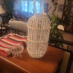 18" Tall White Wicker Decorative Candle Holder. 