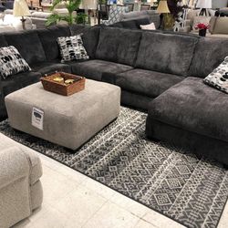  Sectional In Stock For Immediate Delivery 