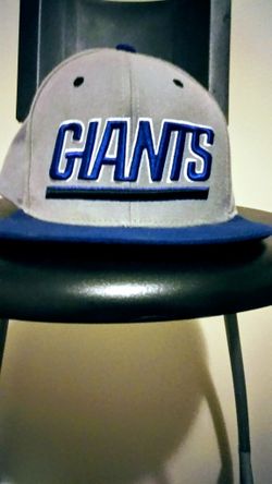 New York giants snap back