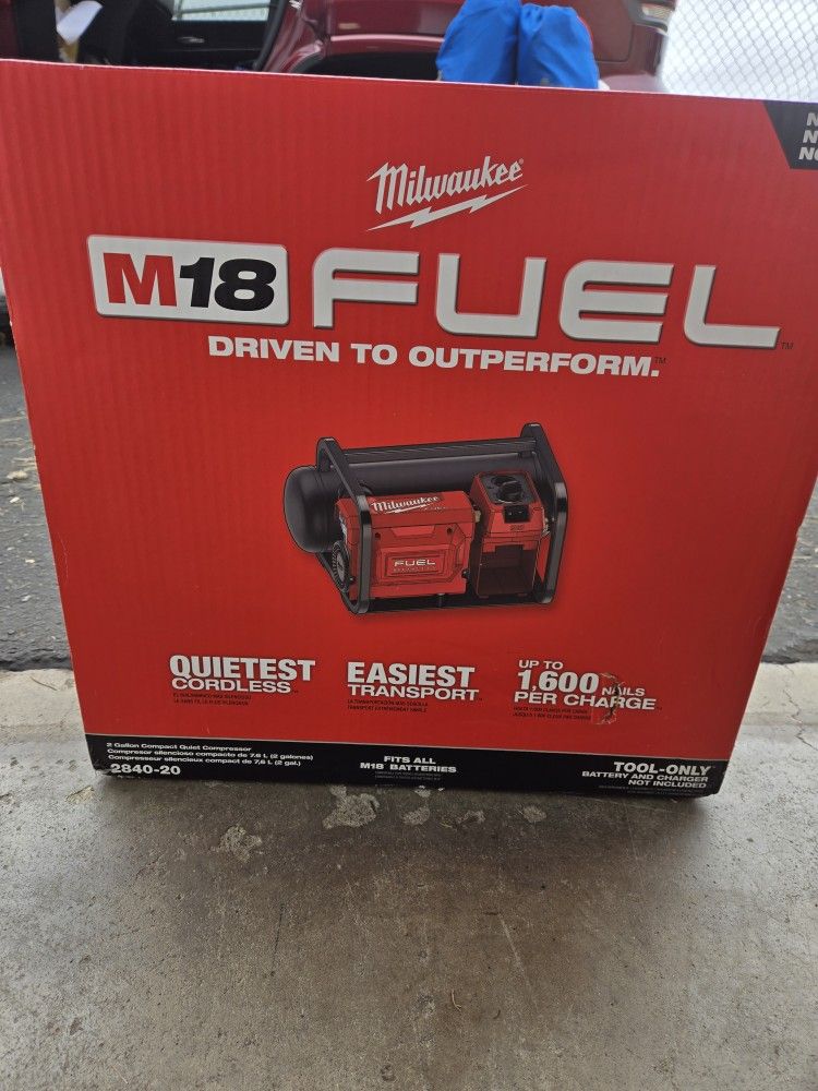 M18 FUEL™ 2 Gallon Compact Quiet Compressor