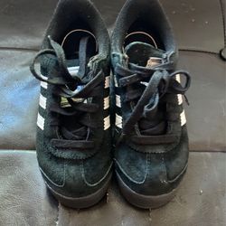 Kids Adidas 12