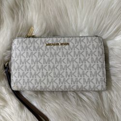Mk Wristlet 