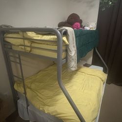Twin Over Full Bunk Bed