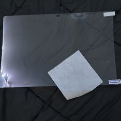 MacBook 💻 (Clear Screen Protector)
