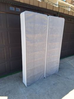 Full Size Box spring