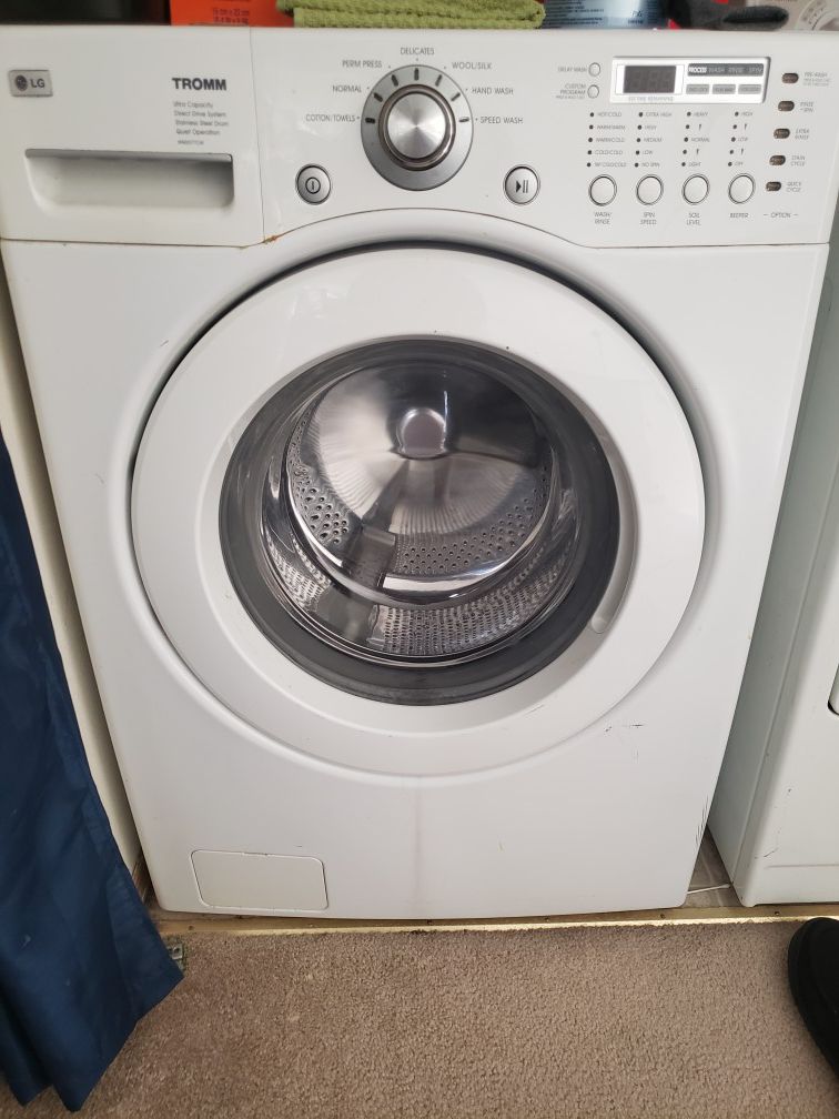 LG Tromm Front Load Washer