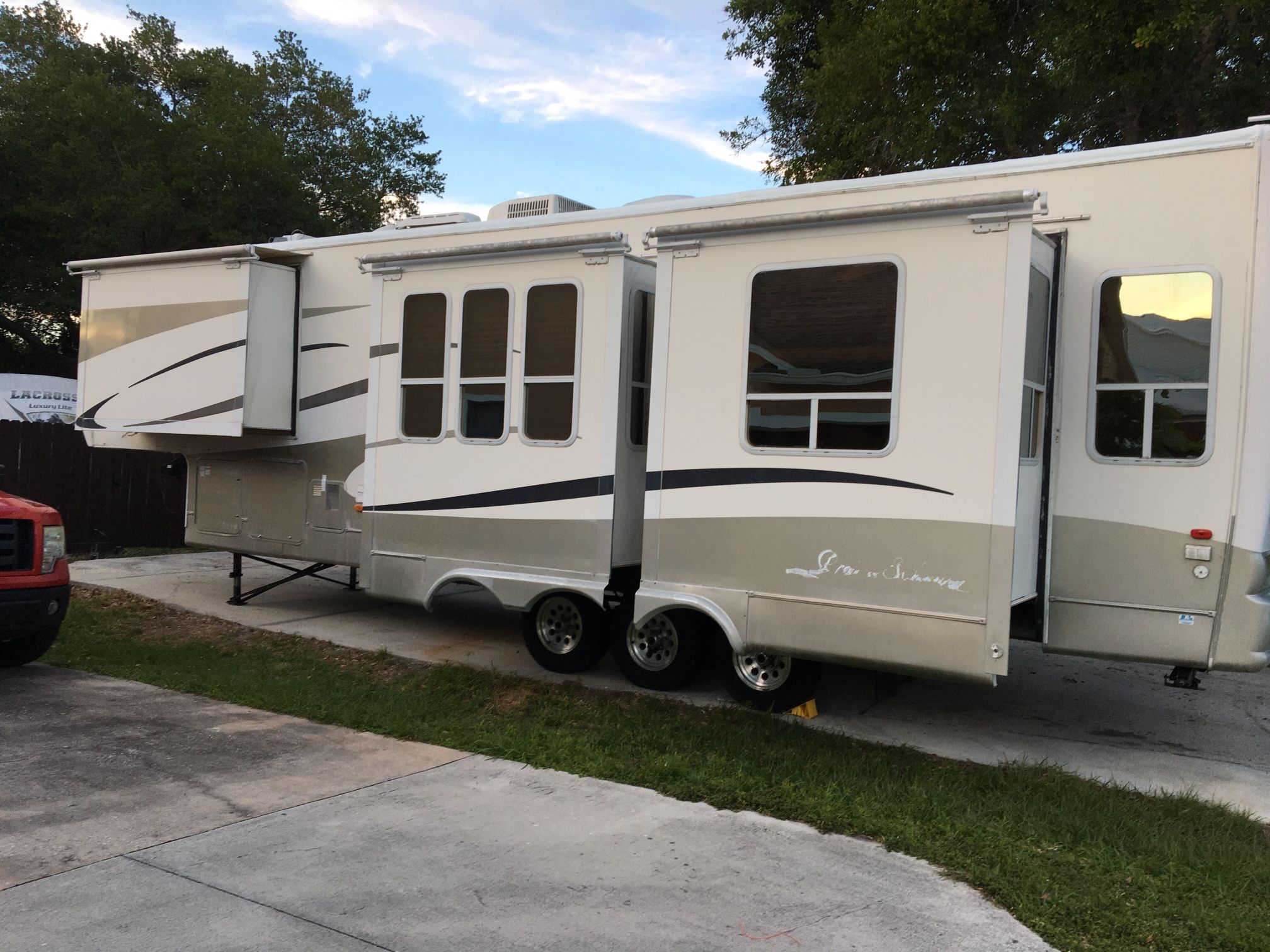 Prairie Schooner Travel Trailer 5th Wheel ,36’