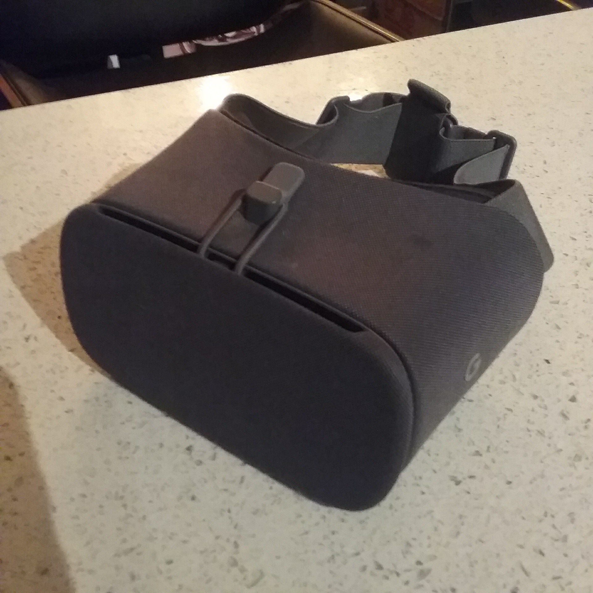 Google Daydream VR Headset