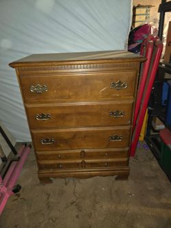 Vintage dresser