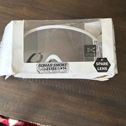 Anon Goggles Comes With Spare Lens 