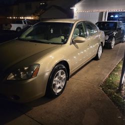 Nissan Altima,  