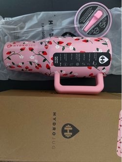 NWT HydroJug x Anthropologie 40 oz Traveler - Strawberry Field Pink