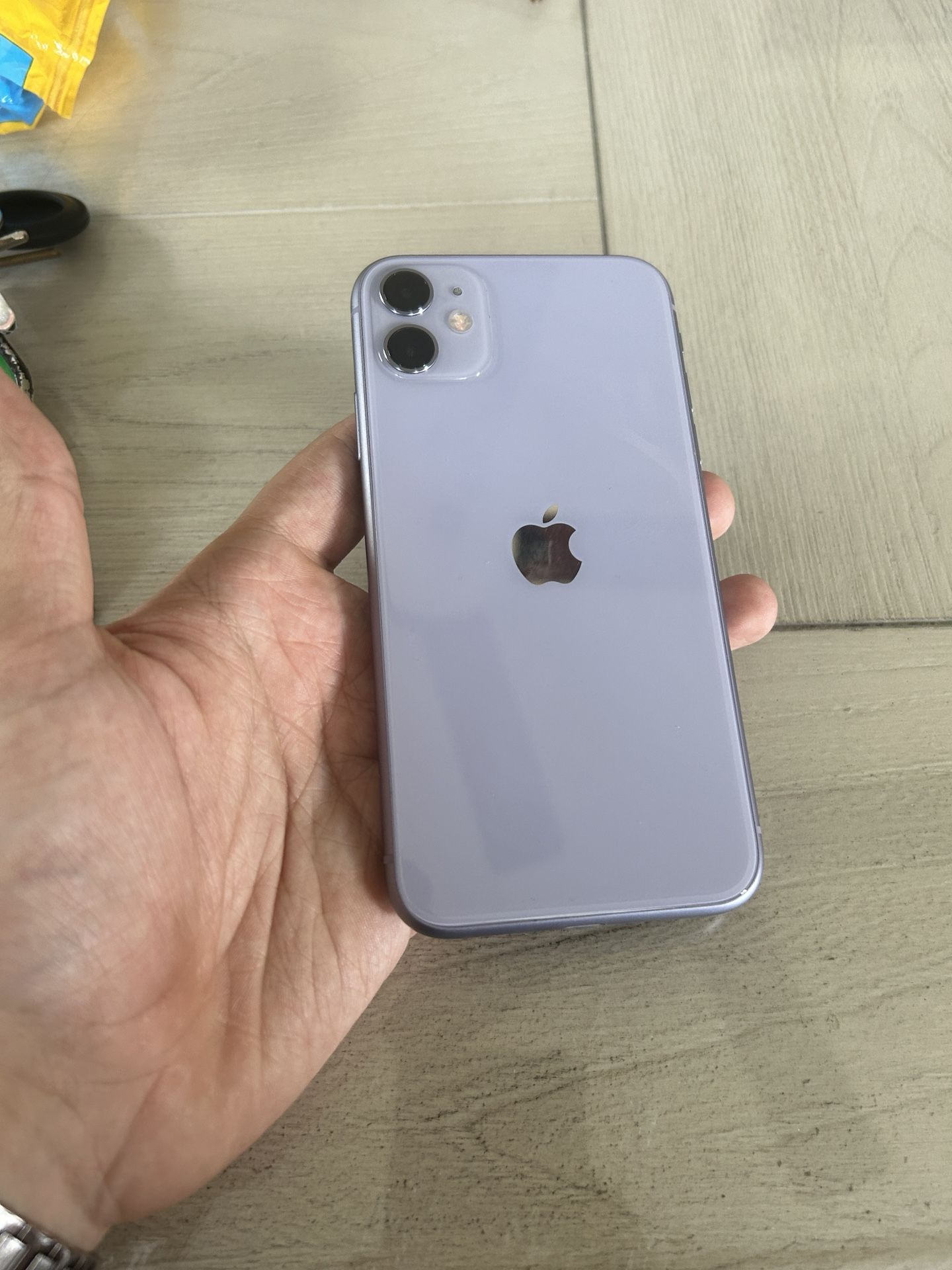 iPhone 11