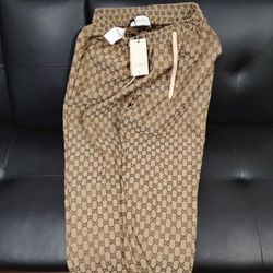 Authentic Gucci Tap In 