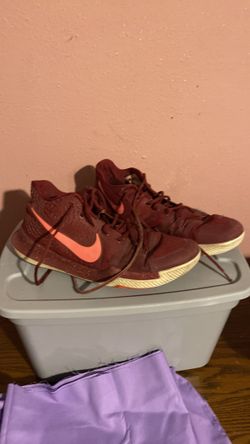 Red Nike Men’s 13