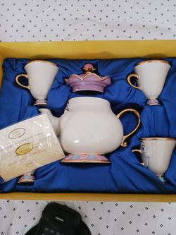 Disney tea set