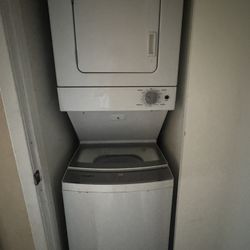 Stackable Washer And Dryer 
