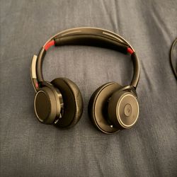 Plantronics Voyager Focus
