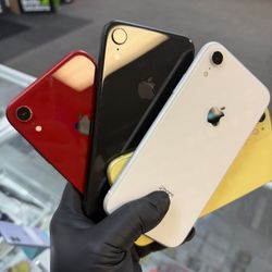 iPhone XR 64gb Unlocked $169 With Warranty 