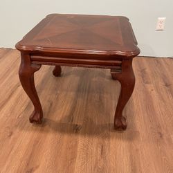 Nice End Table With Claw Feet