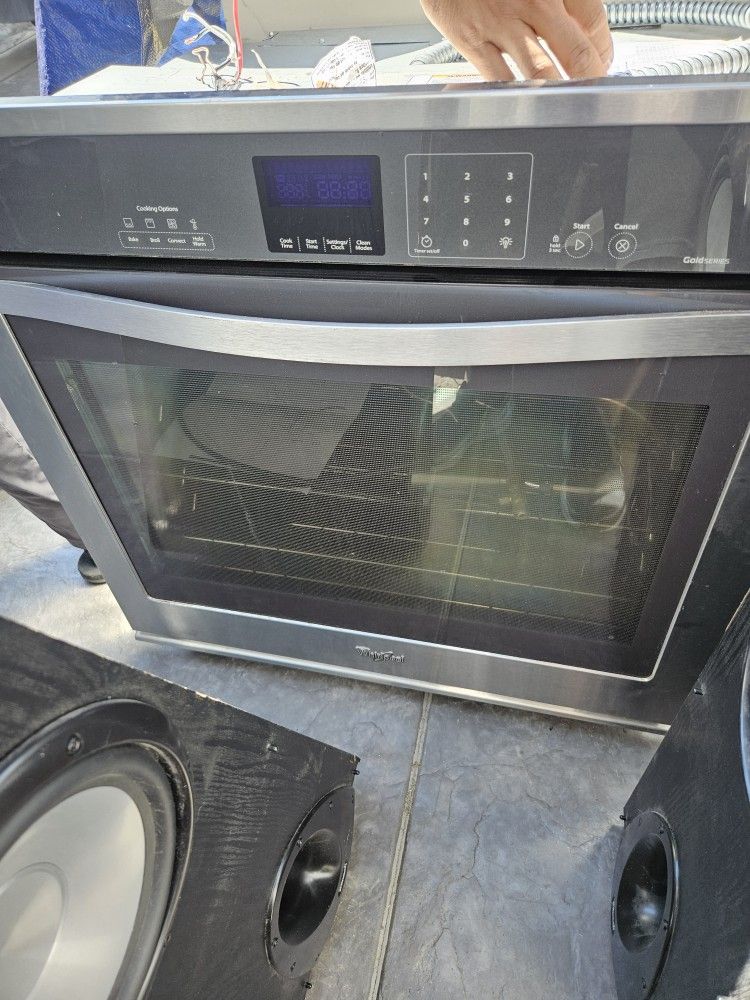 Whirlpool Wall Oven