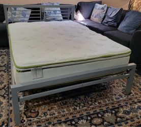 Nice full bed with good mattress