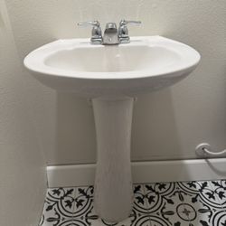 Pedestal Sink
