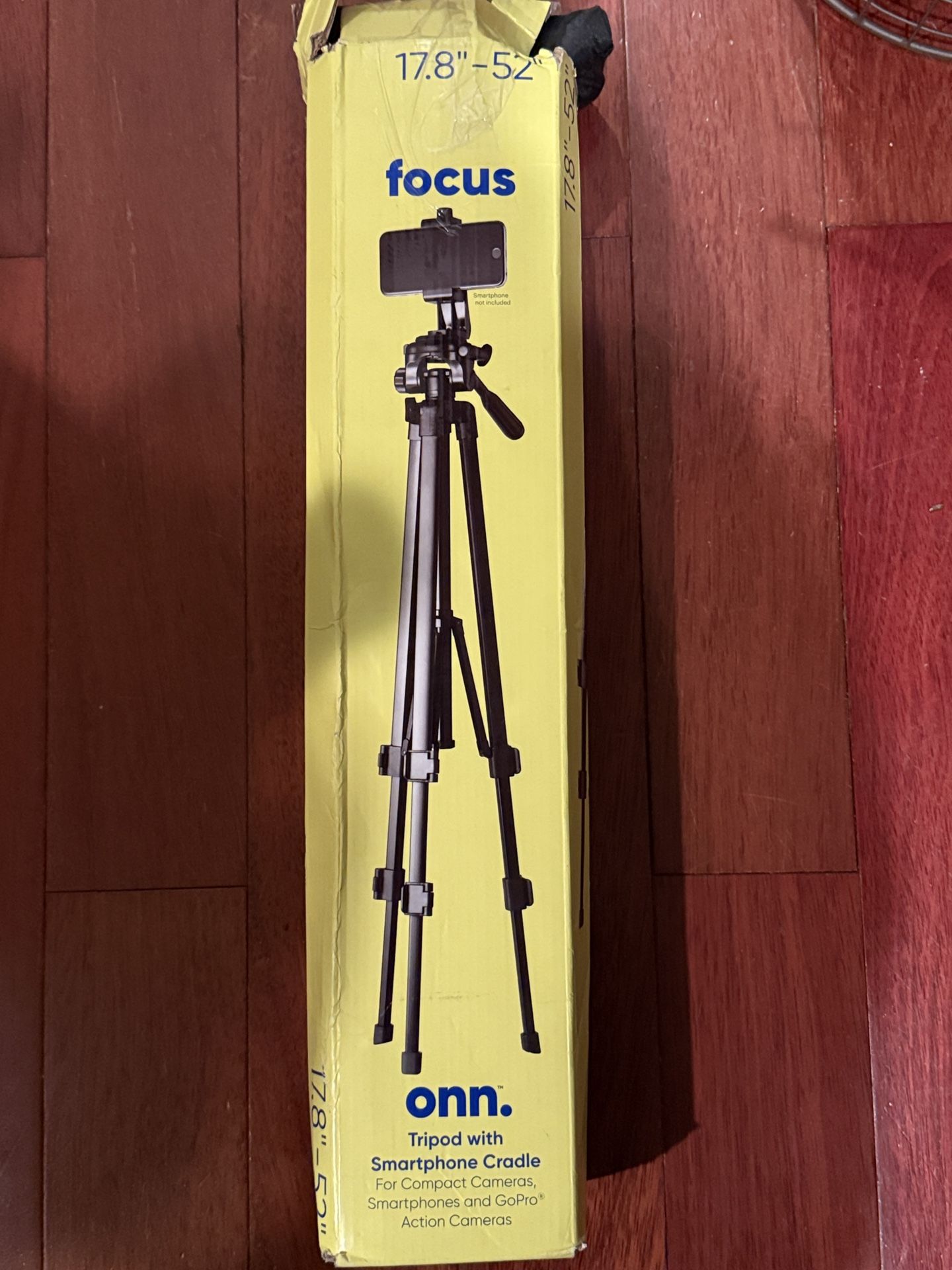 Onn. Focus Tripod With Smartphone Cradle/Go pro