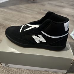 New Balance 440.. Size 8.5