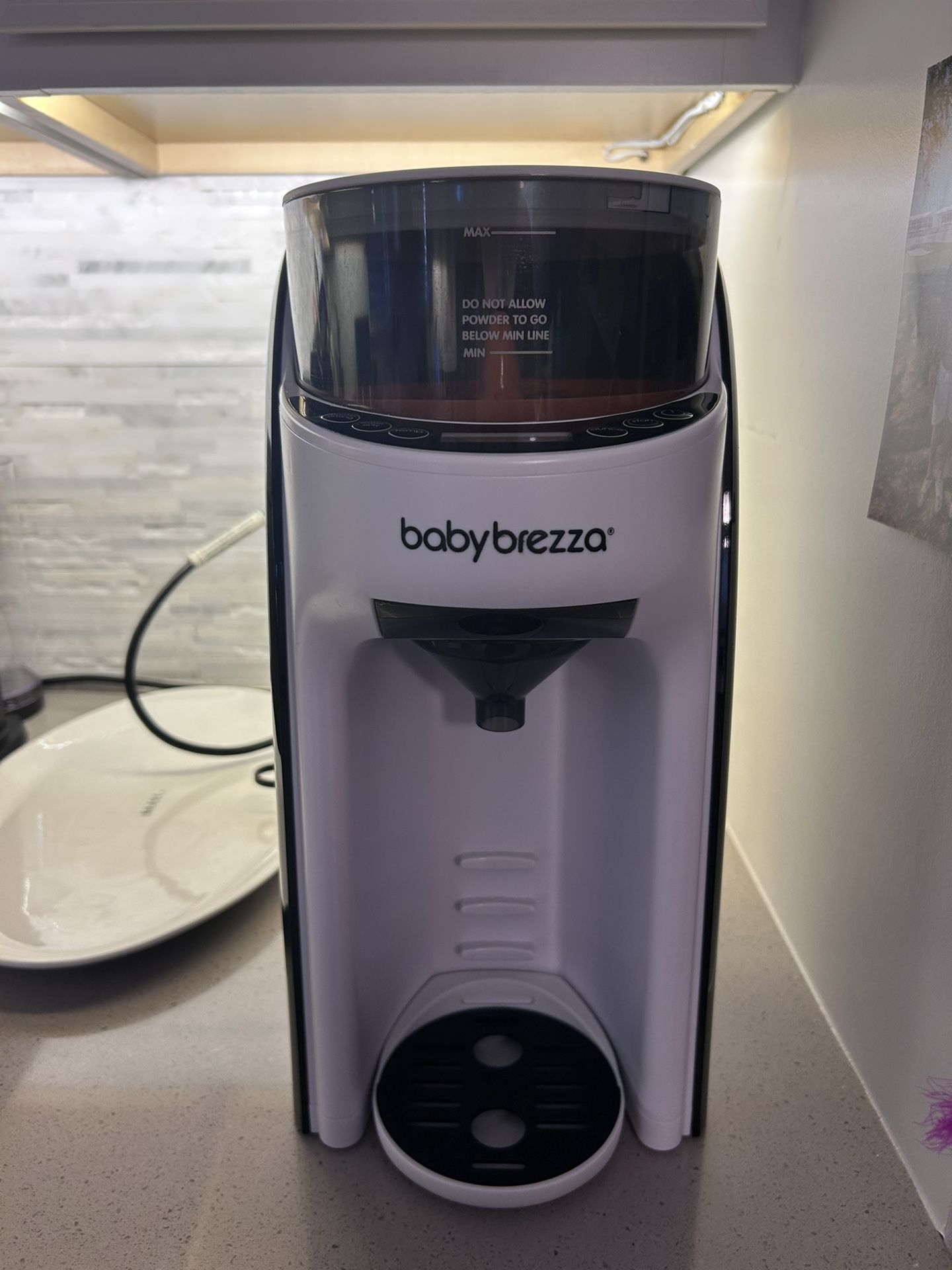 Baby Brezza formula Maker