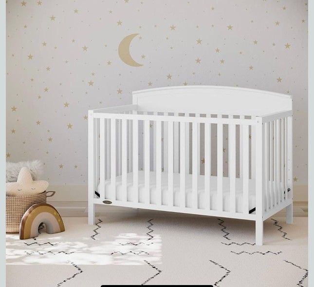 Graco Convertible Baby Crib, White