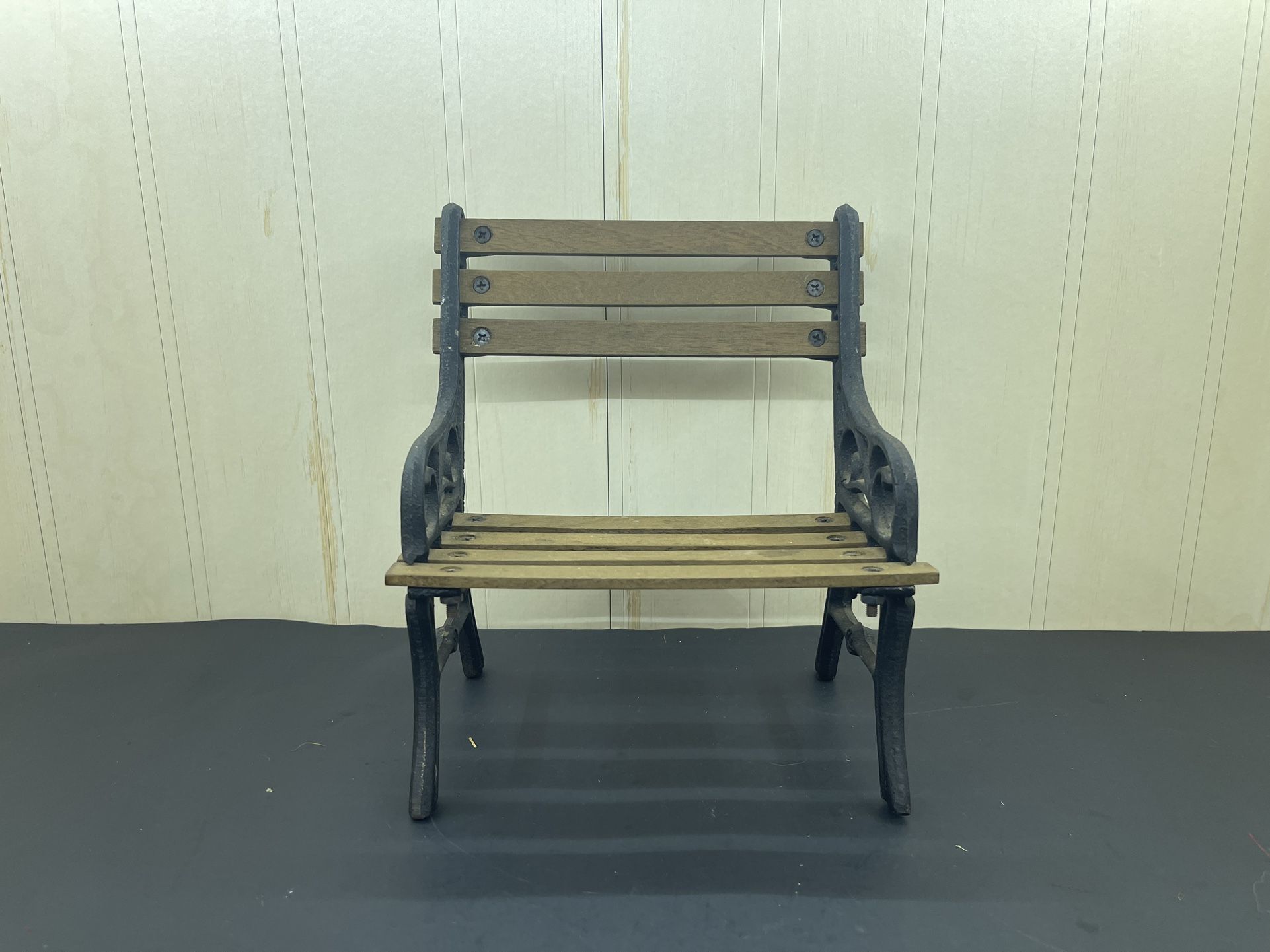 Mini Doll House Park Bench Wood & Wrought Iron 8” x 7.5”